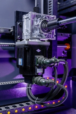 MetalTec HBC 170/3200 Листогибочный пресс с ЧПУ 4+1 CYBELEC CT12