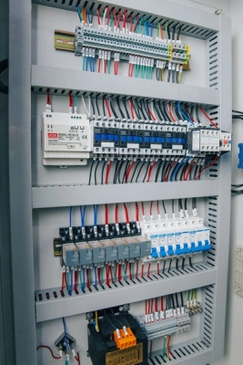 Листогибочный гидравлический пресс MetalTec HBM 63/2500B (Е21)