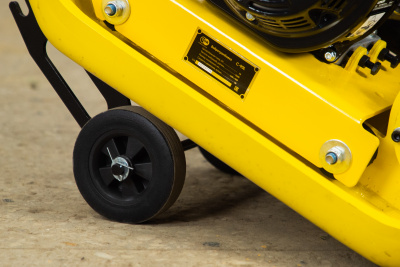 Виброплита TOR C-90L(R) 83 кг, 16кН (Loncin) колесный комплект