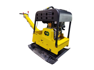 Виброплита реверсивная TOR C-330A(P) 300 кг, 38кН дизельная