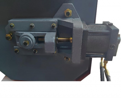 Ленточнопильный двухколонный станок Metal Master MGH-400E