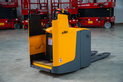 Тележка электрическая 2000 кг 1150 мм XILIN CBD20L с закрытой платформой 24/280 В/Ач*