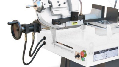 Полуавтоматический ленточнопильный станок Metal Master BSM-250 SAF